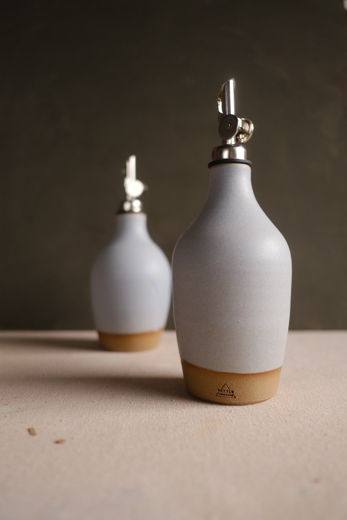 READY-TO-SHIP  Wander Oil Bottle